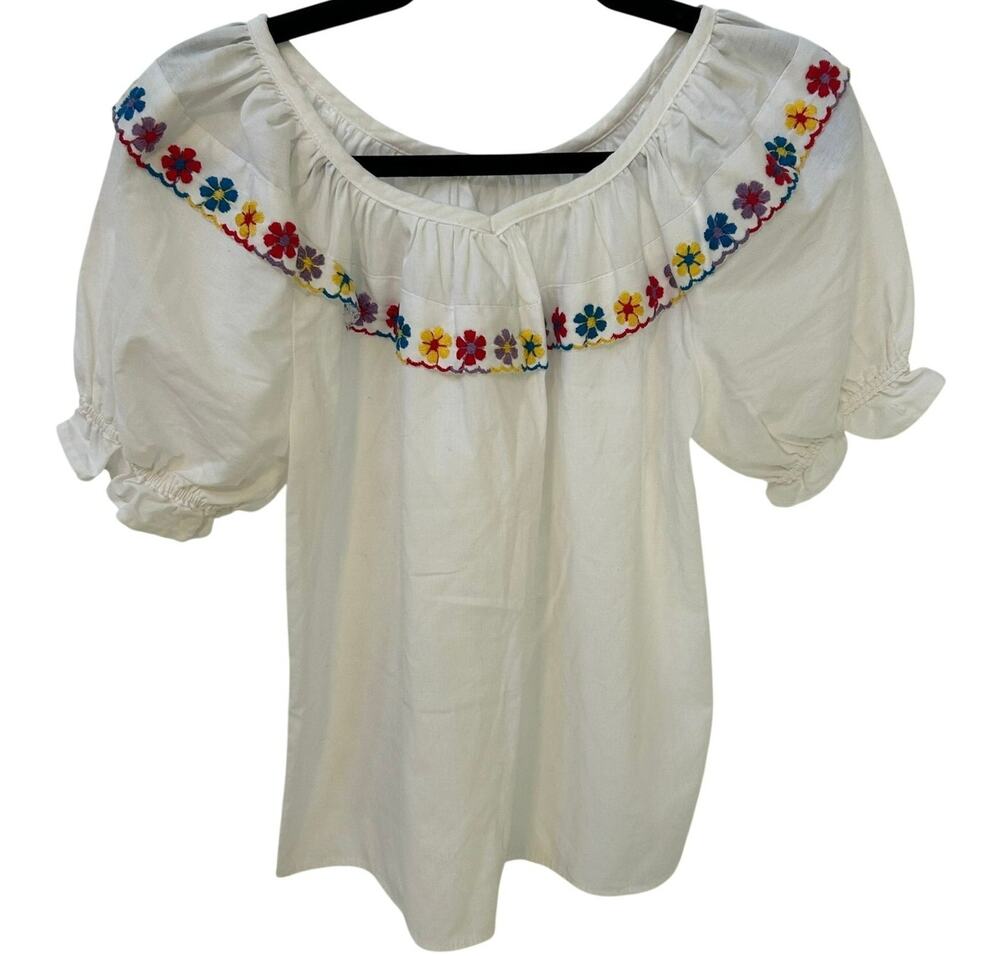 VTG Rockmount Ranch Wear White Floral Embroidered Ruffle Peasant Blouse Boho